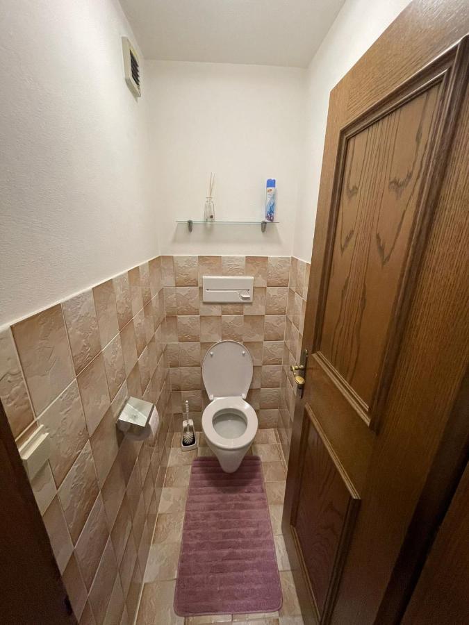 Apartment Wildalmblick Neukirchen am Grossvenediger Luaran gambar