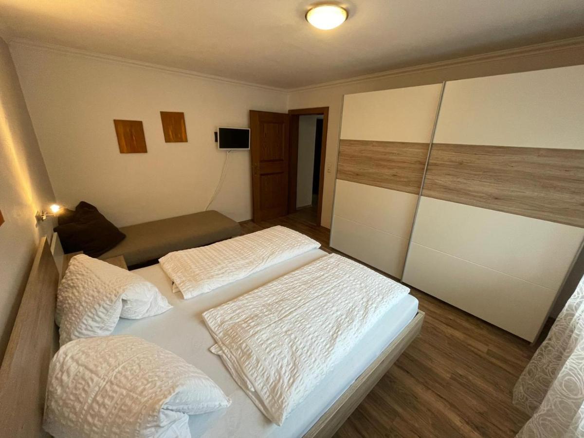 Apartment Wildalmblick Neukirchen am Grossvenediger Luaran gambar